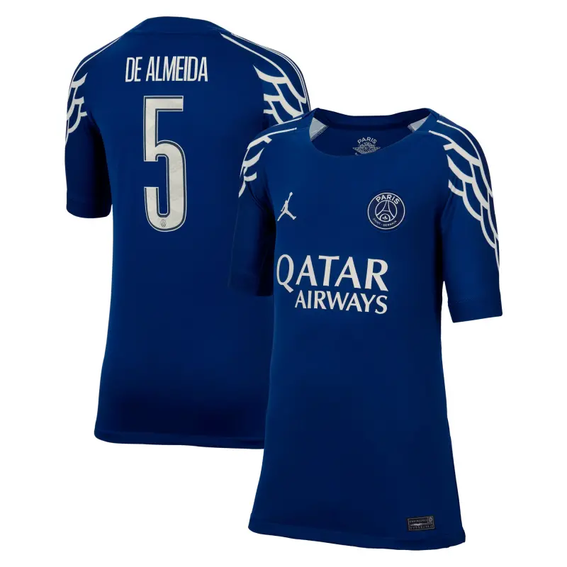Collezione maglia-jordan-fourth-stadium-del-psg-2024-25-bambini-con-stampa-de-almeida-5-202709572-05 | Maglie Ufficiali Paris Saint Germain